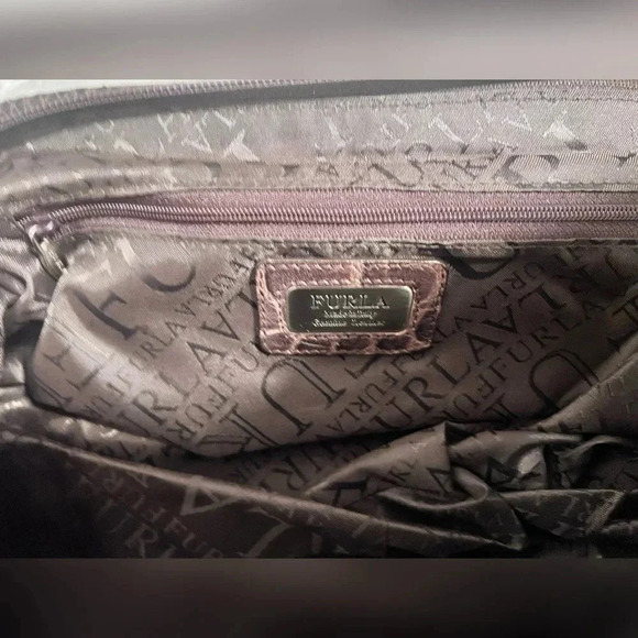 90s Y2k Furla small crocodile brown shoulder bag TRENDING LIKE NEW - Picture 2 of 5